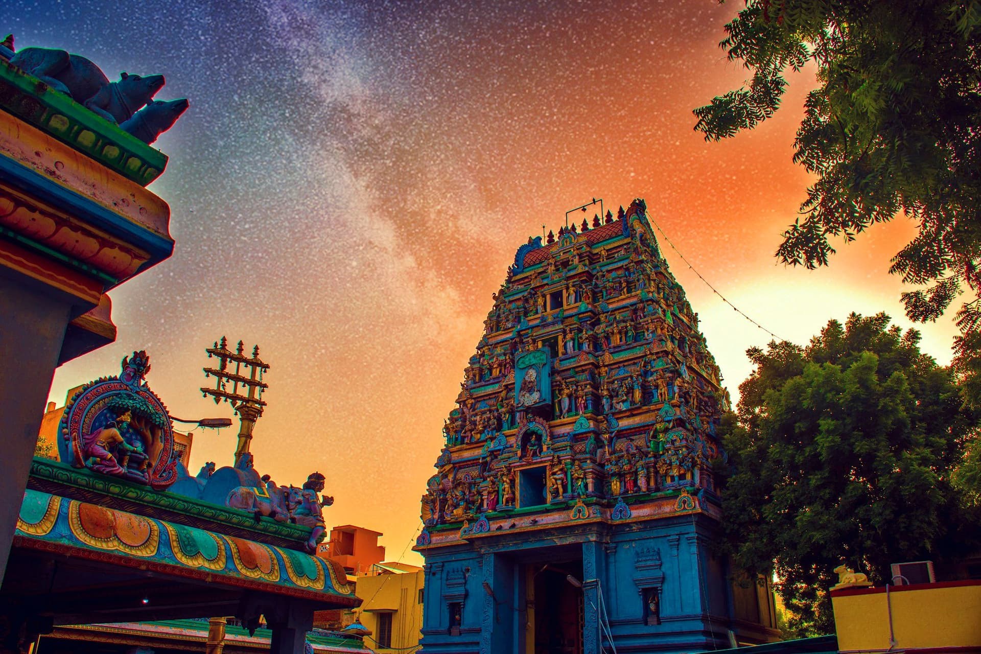 Teppakulam Mariamman Temple